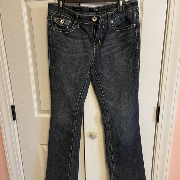 a.n.a. Bootcut Jeans - Size 8/29 - Picture 1 of 7